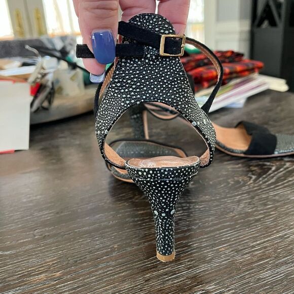 Joie Black Bubble Leather & Suede Ankle Wrap Heel Sandal sz 39-1/2 or 7-1/2 - Picture 2 of 6